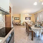 Aigli Elegant Sea View In 公寓 阿尔戈斯托利翁