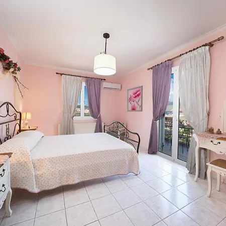 Aigli Elegant Sea View In דירה ארגוסטולי