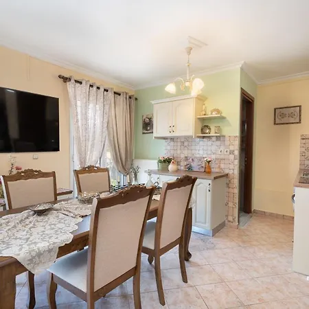 Aigli Elegant Sea View In アパート